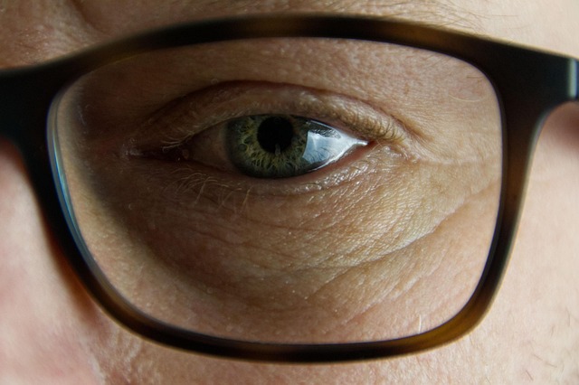 How Tucson Shared Workspaces Are Changing Post-Blepharoplasty Recovery for Busy Professionals